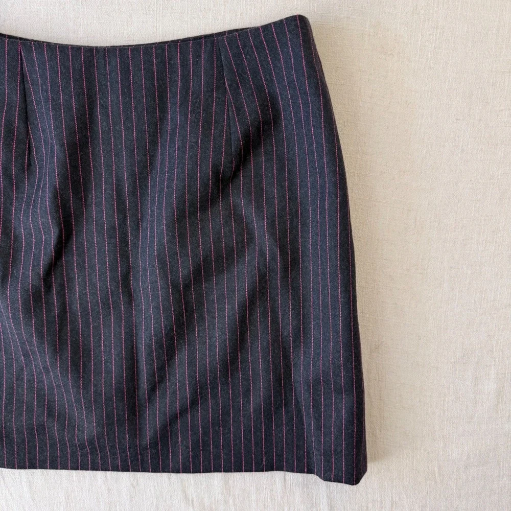 Versus Gianni Versace Pinstripe Wool Mini Skirt Womens 28 Black Pink Italy
